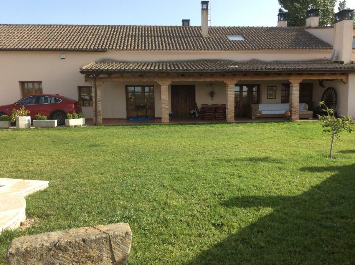 Gasthaus Casa Roble Almenara de Tormes Exterior foto